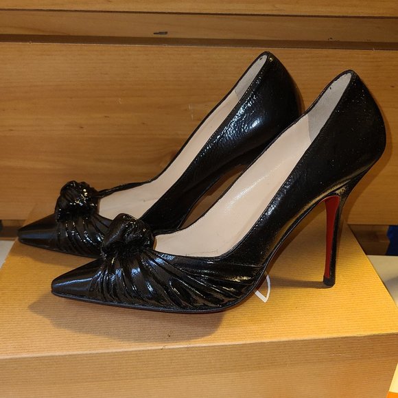 Christian Louboutin 36.5 Black Patent Leather Knotted Pointy-toed Pumps - Picture 6 of 11